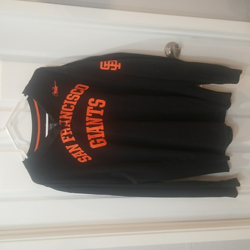 Nike San Francisco Giants long sleeve warm-up  shirt. Size XXL